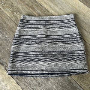 Banana Republic Lined Navy and White Skirt